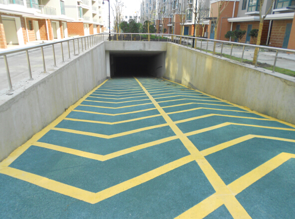 無振動防滑車道